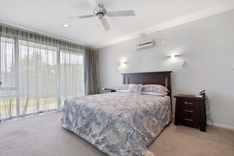 Photo of property in 75 Pitau Road, Mount Maunganui, 3116