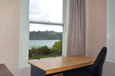 Photo of property in 14 Adderley Terrace, Ravensbourne, Dunedin, 9022