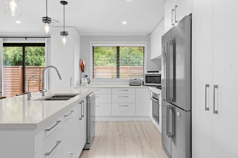 Photo of property in 2 Oderings Place, Huntington, Hamilton, 3210