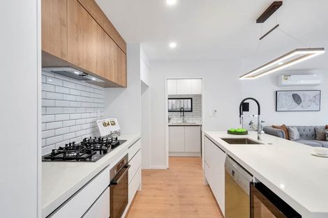 Photo of property in 23a Cottam Grove, Northcross, Auckland, 0632