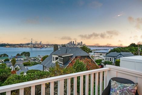 Photo of property in 59 Clarence Street, Devonport, Auckland, 0624