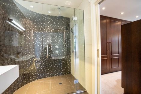 Photo of property in 141 Hackthorne Road, Cashmere, Christchurch, 8022