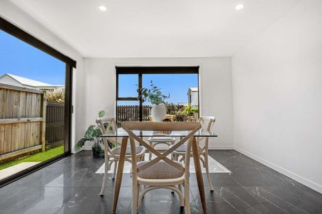 Photo of property in 27 Te Paea Crescent, Papamoa Beach, Papamoa, 3118