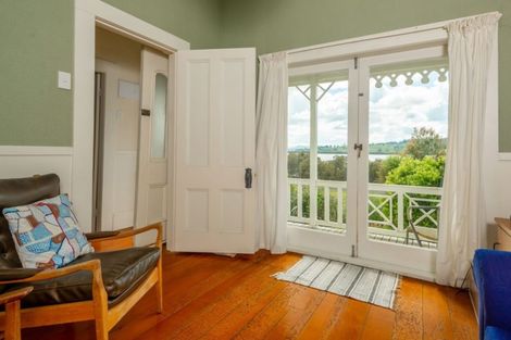 Photo of property in 5 Old Beach Road, Kohukohu, 0491