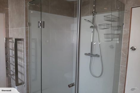 Photo of property in 22 Cliff Road, Papakura, 2110