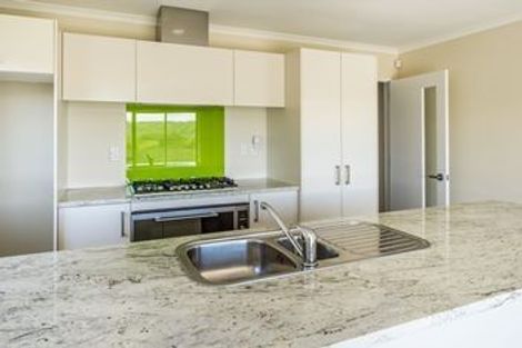 Photo of property in 223 Mark Avenue, Grenada Village, Wellington, 6037