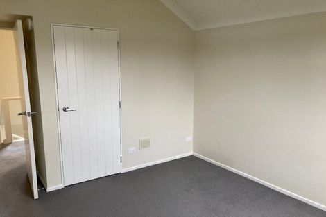 Photo of property in 14 Moore Crescent, Carterton, 5713