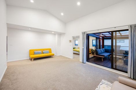 Photo of property in 12 Shelby Place, Long Bay, Auckland, 0630