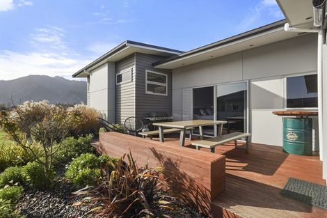 Photo of property in 12 Ridgeview Drive, Te Aroha, 3392