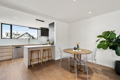 Photo of property in 96b Apu Crescent, Lyall Bay, Wellington, 6022