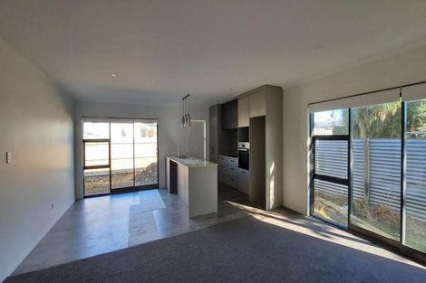 Photo of property in 7 Egmont Street, Hawera, 4610