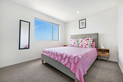 Photo of property in 11a Crestview Rise, Papakura, 2110