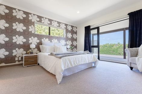 Photo of property in 159 Pukenamu Road, Te Horo, Otaki, 5581