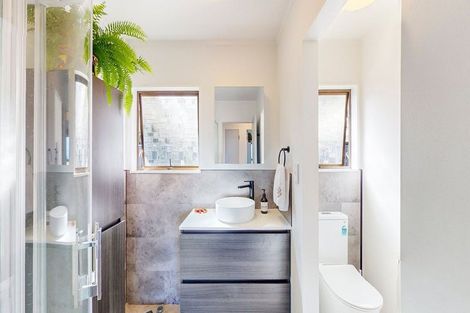 Photo of property in 1/148 Winara Avenue, Waikanae, 5036