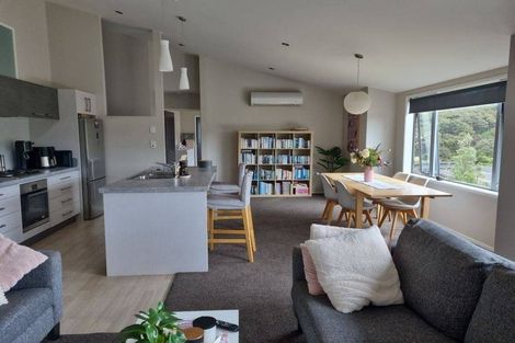 Photo of property in 5 Deptford Lane, Whitby, Porirua, 5024