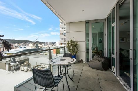 Photo of property in Chews Lane Apartments, 10g/9 Chews Lane, Wellington Central, Wellington, 6011