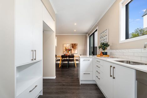 Photo of property in 5 Koreke Close, Kenepuru, Porirua, 5022