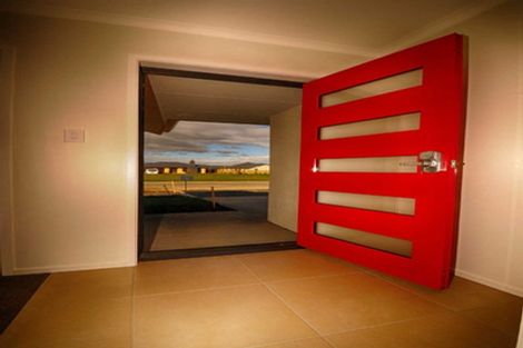 Photo of property in 43 Farnborough Way, Rolleston, 7615