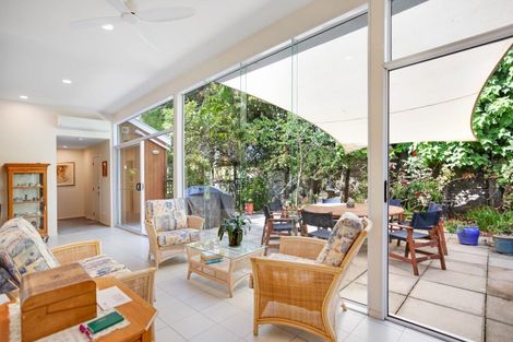 Photo of property in 49 Riddell Road, Kerikeri, 0230