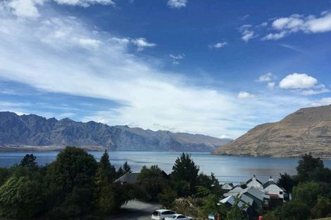 Photo of property in 4 Aspen Grove, Fernhill, Queenstown, 9300