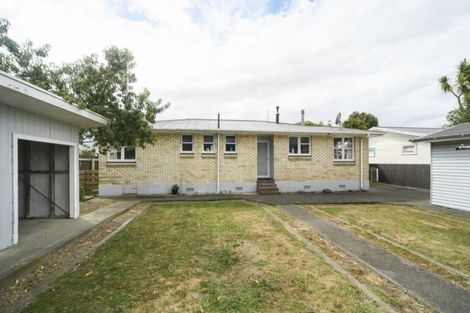 Photo of property in 24 Potaka Street, Marton, 4710