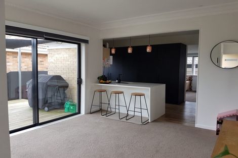 Photo of property in 87 Helvetia Road, Pukekohe, 2120