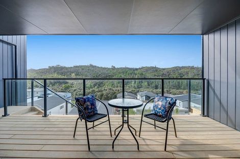 Photo of property in 4/3 Kawau Close, Orewa, 0931