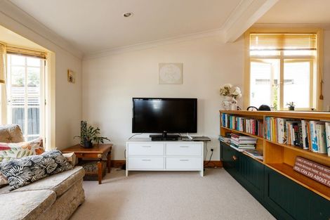 Photo of property in 51 Dahlia Street, Palmerston North, 4410