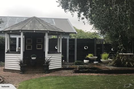 Photo of property in 1 Malcolm Avenue, Cashmere, Christchurch, 8022