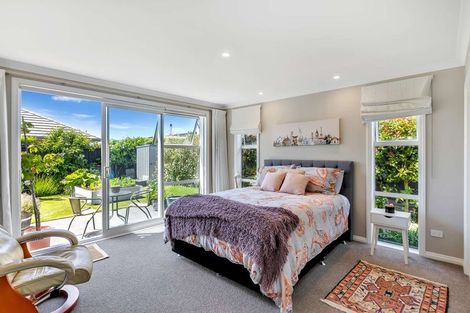 Photo of property in 17 Ballinger Place, Kaiapoi, 7630