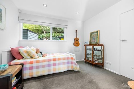 Photo of property in 212 Whites Line East, Waiwhetu, Lower Hutt, 5010