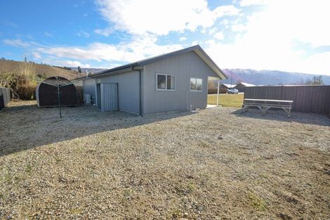 Photo of property in 20 Pisa Moorings Road, Mount Pisa, Cromwell, 9383