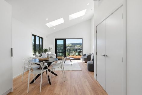 Photo of property in 27 Westhaven Drive, Tawa, Wellington, 5028
