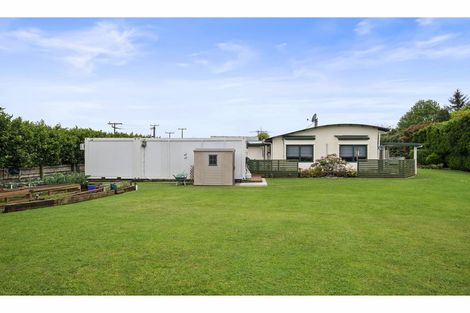 Photo of property in 135 Kitchener Road, Waiuku, 2123