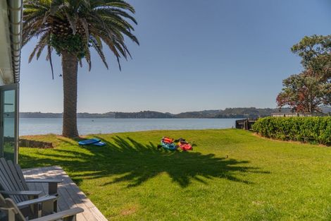 Photo of property in 115 Buffalo Beach Sh25 Road, Whitianga, 3510
