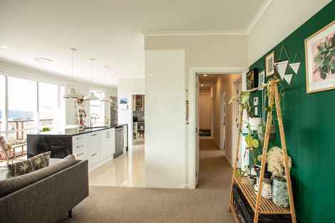 Photo of property in 19 Bay Heights, Governors Bay, Lyttelton, 8971