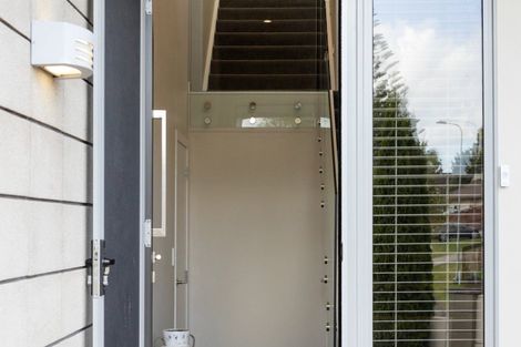 Photo of property in 9 Westview Place, Western Heights, Hamilton, 3200