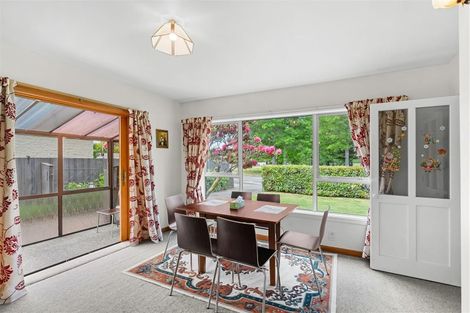 Photo of property in 37 Roydvale Avenue, Burnside, Christchurch, 8042