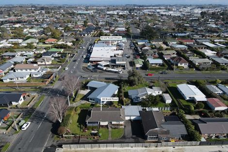 Photo of property in 39 Braid Road, St Andrews, Hamilton, 3200