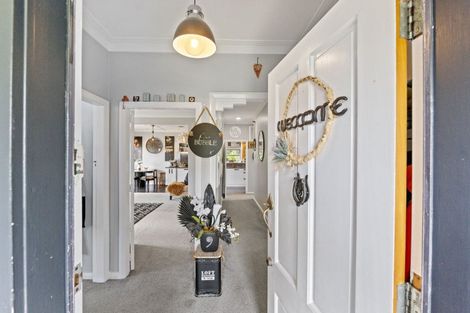 Photo of property in 6 Aratapu Street, Waitara, 4320