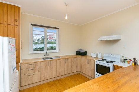 Photo of property in 123 Upland Road, Kelburn, Wellington, 6012