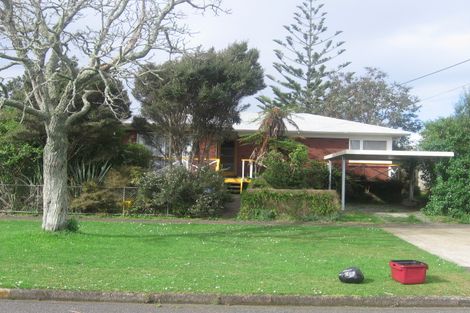 Photo of property in 3 Taraire Crescent, Otangarei, Whangarei, 0112