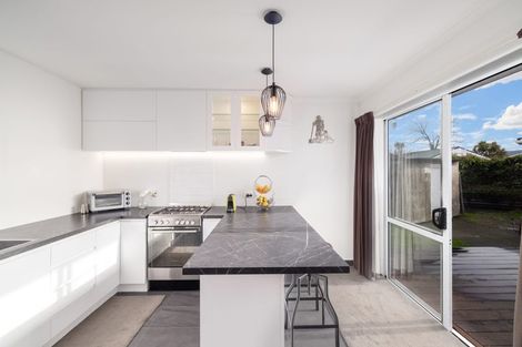 Photo of property in 225 Main Road North, Redwood, Christchurch, 8051