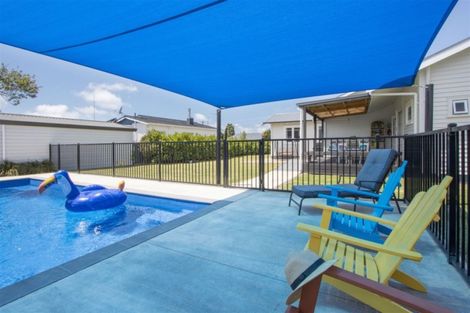 Photo of property in 16 Park Road, Katikati, 3129