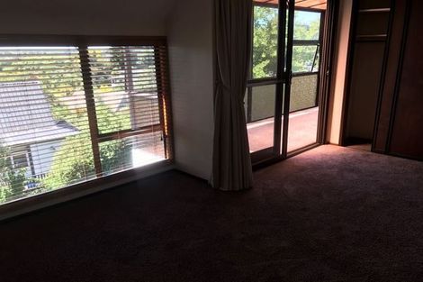 Photo of property in 28 Sedgwick Way, Westmorland, Christchurch, 8025