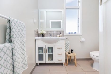 Photo of property in 86 Kauri Street, Miramar, Wellington, 6022