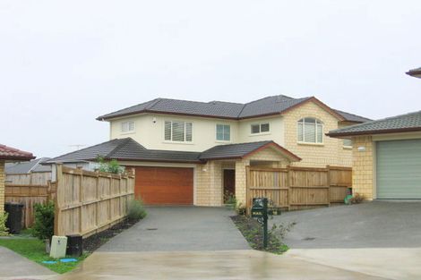 Photo of property in 18 Mary Forgham Drive, Greenhithe, Auckland, 0632