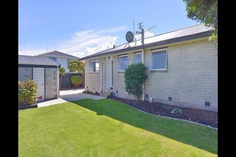 Photo of property in 1/17d Te Maru Place, Redwood, Christchurch, 8051