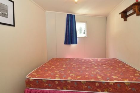 Photo of property in 86a Fortescue Street, Mahia, 4198