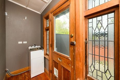 Photo of property in 348 College Street, West End, Palmerston North, 4410